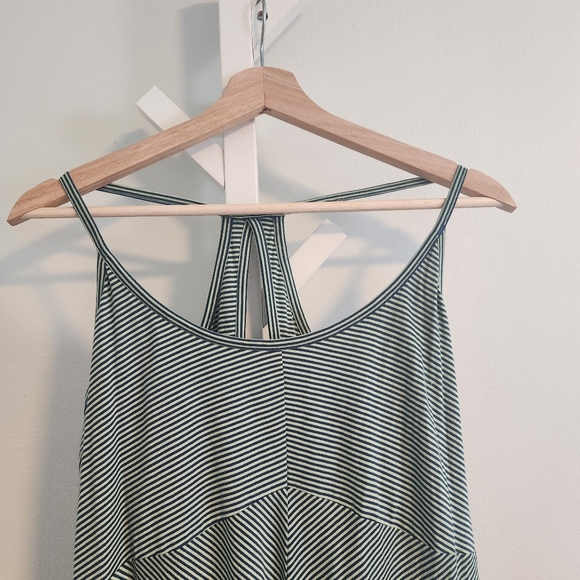 Patagonia Green Backless Dress - Picture 4 of 10